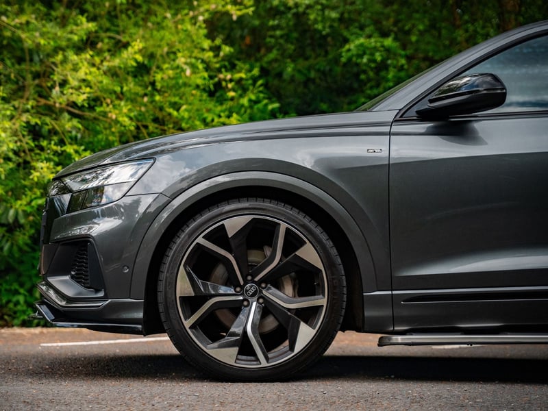 Audi Q8 S-Line Vorsprung Edition OR £3O,OOO