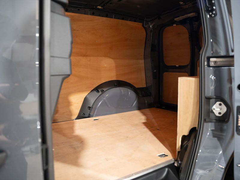 2023 Grey VW Caddy Van C20 TDI COMMERCE OR £15,000