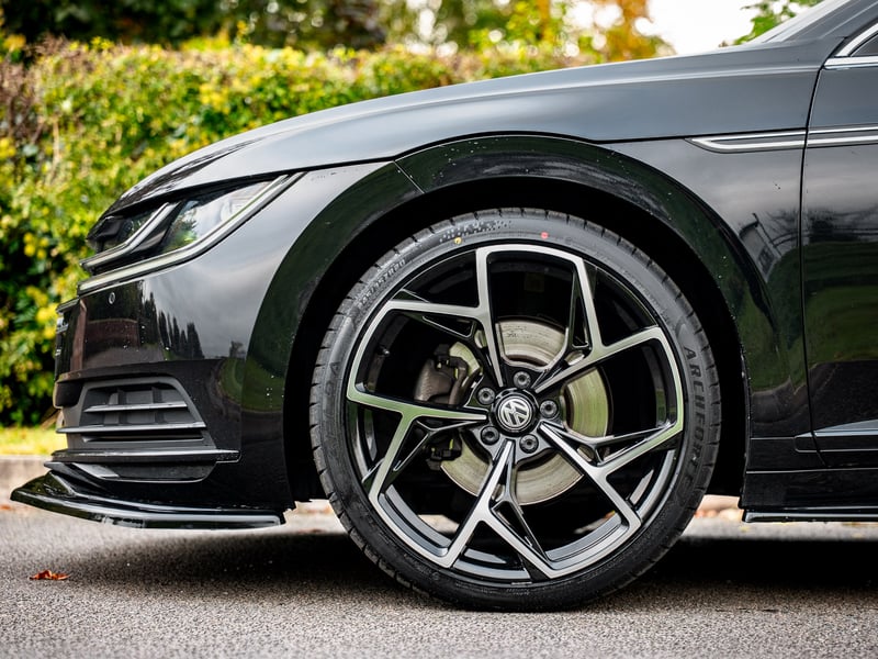 2021 Volkswagen Arteon or £15,000