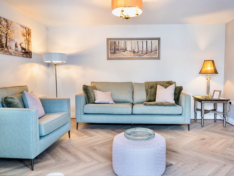 4 Bed Luxury House or Â£200K