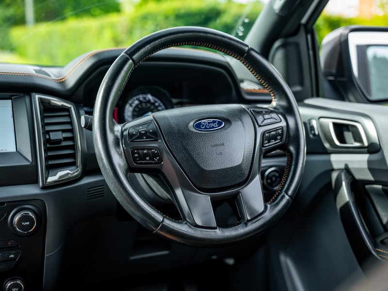 Ford Ranger Wildtrak 4x4 OR £15,000