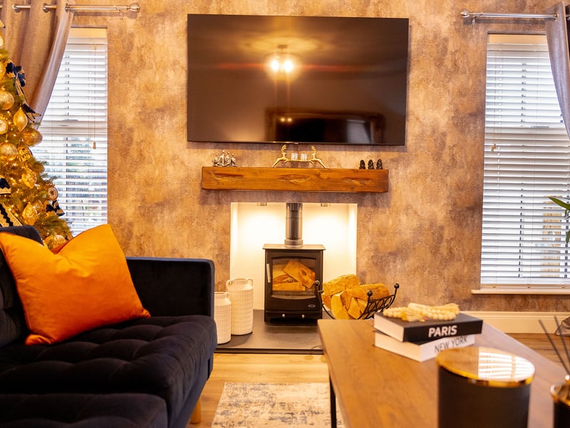 4 Bed Luxury House or 200k