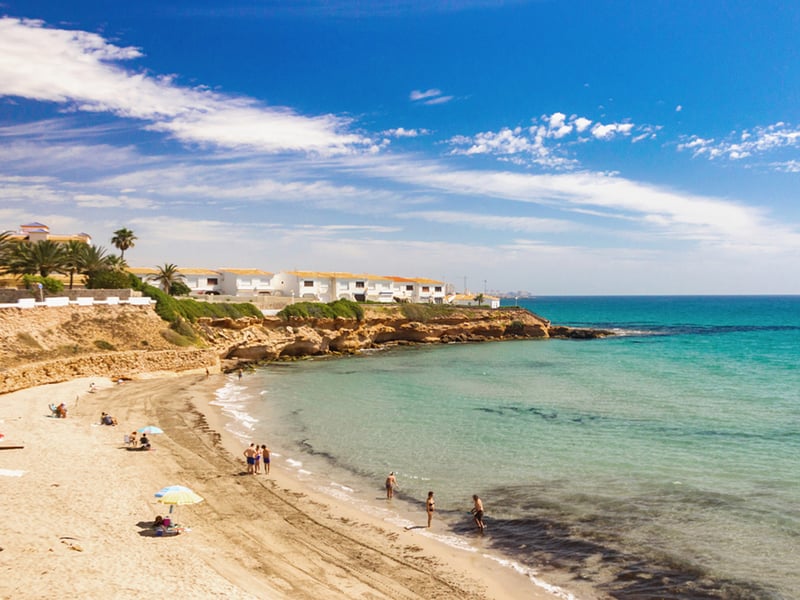 LOW ODDS Spanish Penthouse + £25k Cash Flash Comp!