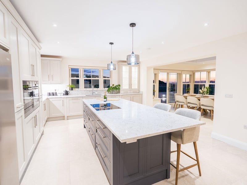 5 Bed Luxury Home In Belfast Or £600,000!