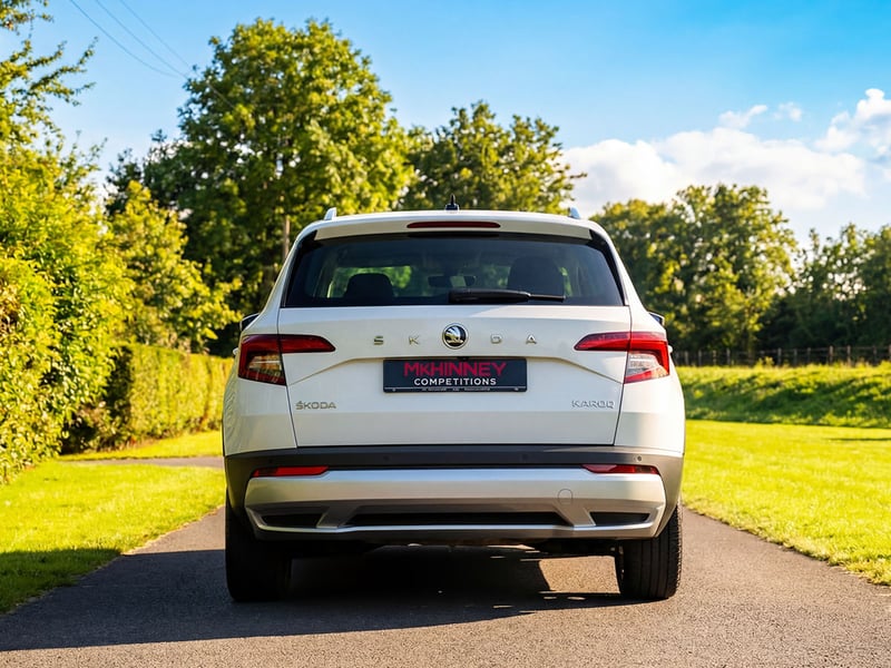 Skoda Karoq Scout OR £15,000