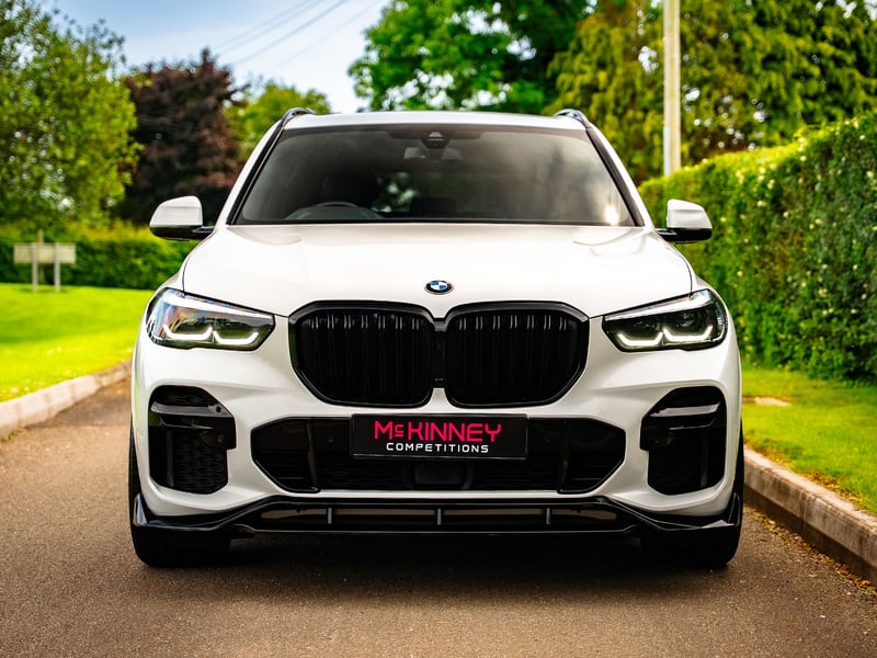 2022 BMW X5 M Sport OR £30,000