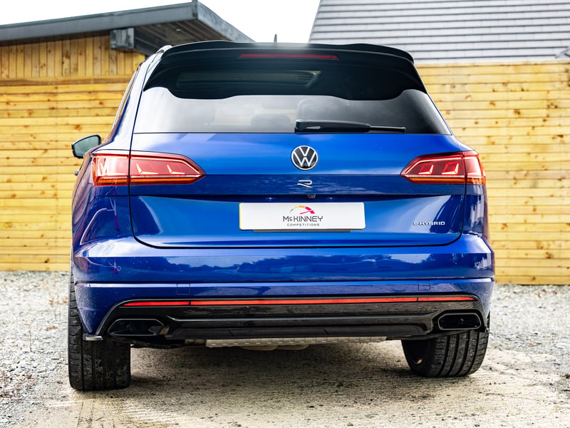 2023 Volkswagon Touareg or £35,000