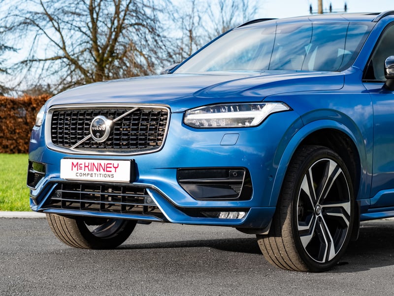 Volvo XC90 B5 R-Design OR £25,000