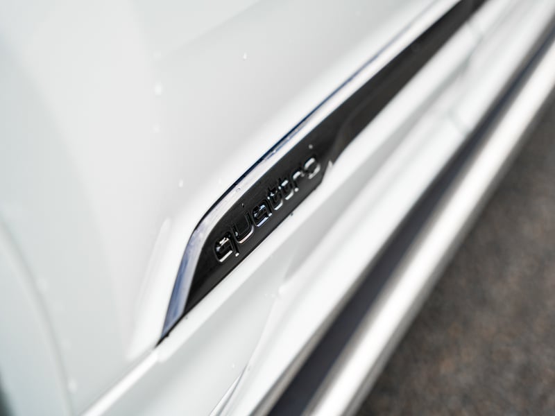 Black Edition Audi Q7 or £25,000