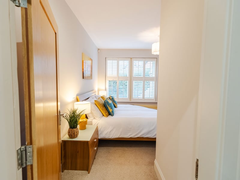 5 Bed House in Malone Rd Belfast OR £500,000