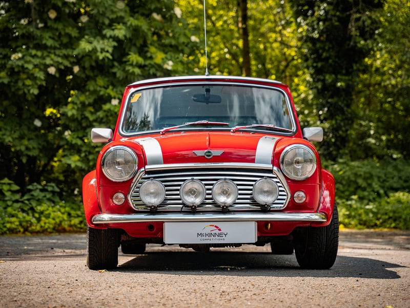 2001 Mini Cooper Sport or £15,000