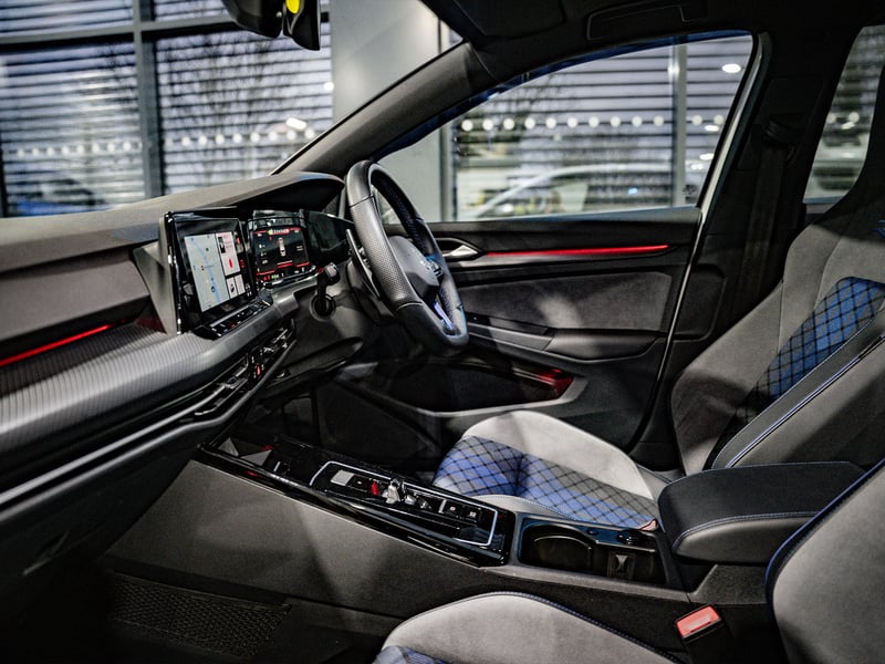 2023 VW Golf R 2.0TSI 4Motion OR £25,000