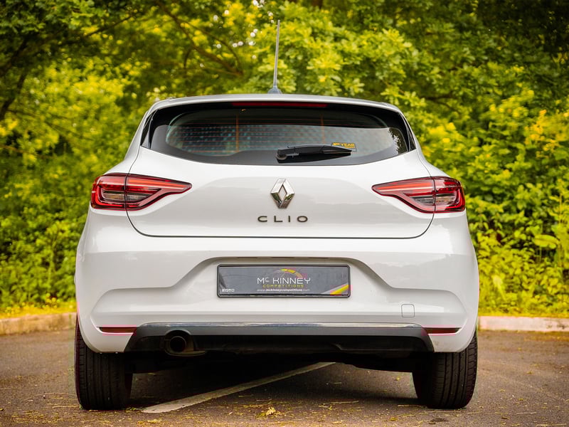 2021 Renault Clio + £1000 towards Insurance