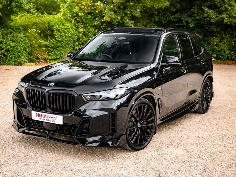 2024 BMW X5 xDrive50e M Sport Pro or £45,000