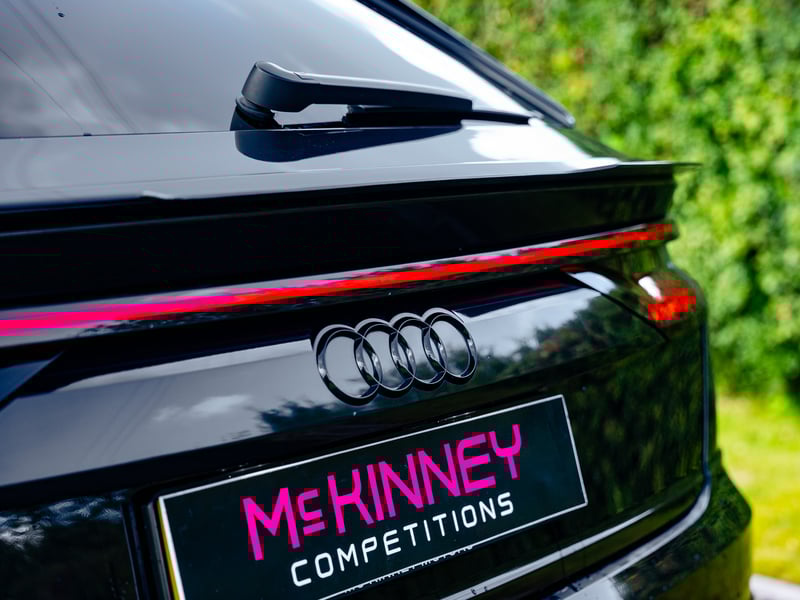 Audi Q8 50 TDI Quattro S-Line OR £30,000
