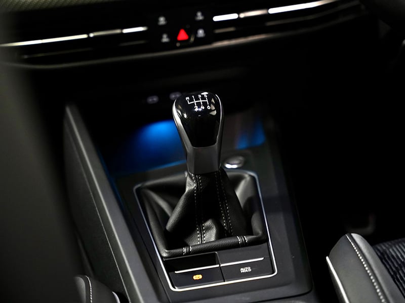 2021 VW Golf R-Line 1.5 TSI #6