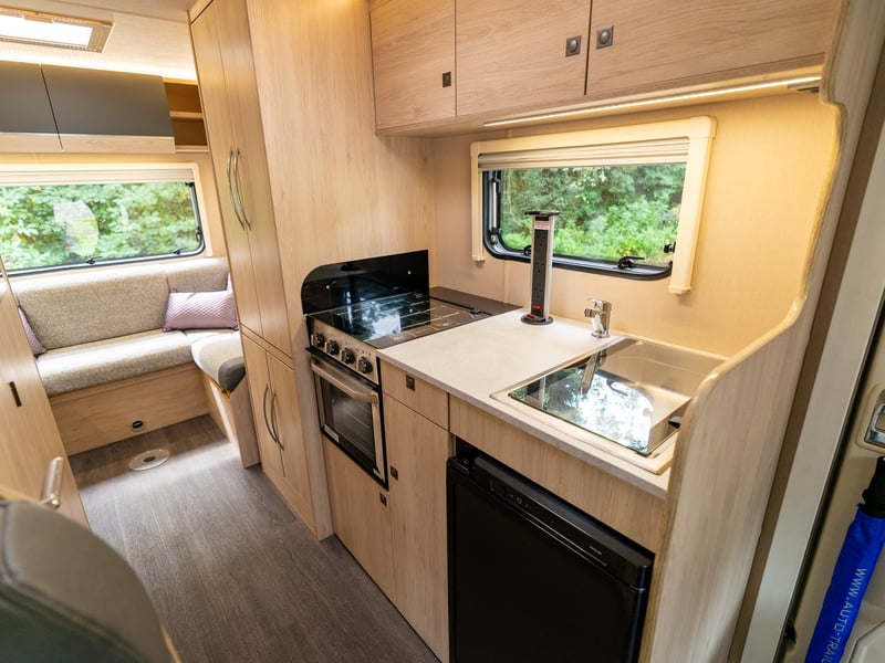 6 Berth 2024 Auto-Trail Expedition C72 OR £45,000