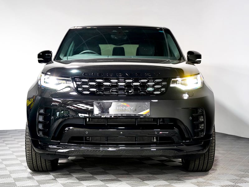 2022 Landrover Discovery D300 R-Dynamic SE