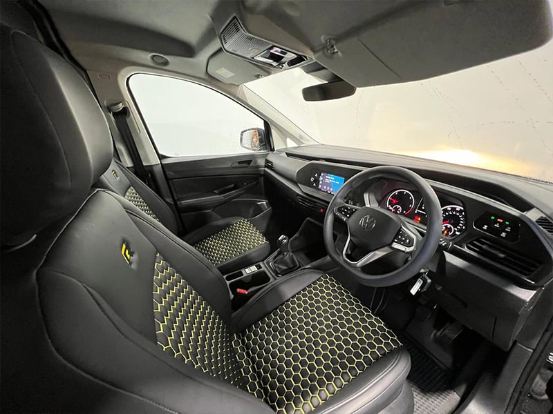 2021 VW Caddy + Jetski Combi