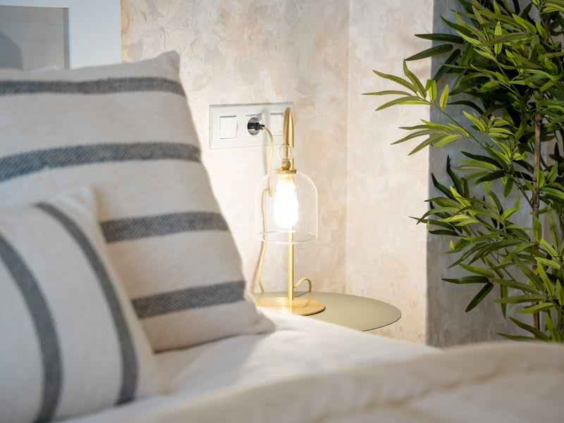 LOW ODDS Spanish Penthouse + £25k Cash Flash Comp!