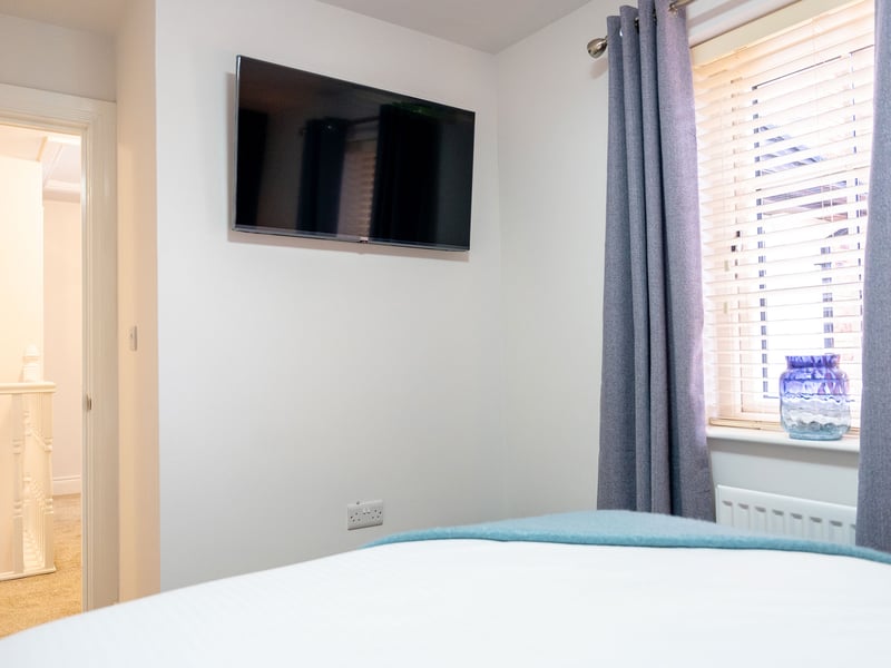 4 Bed Luxury House or 200k