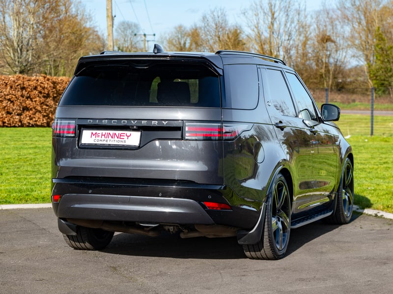 Land Rover Discovery 3.0 or £40,000