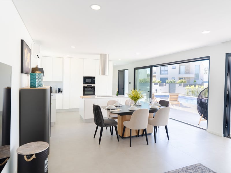 3 Bedroom Luxury Villa in Portugal OR £500,000