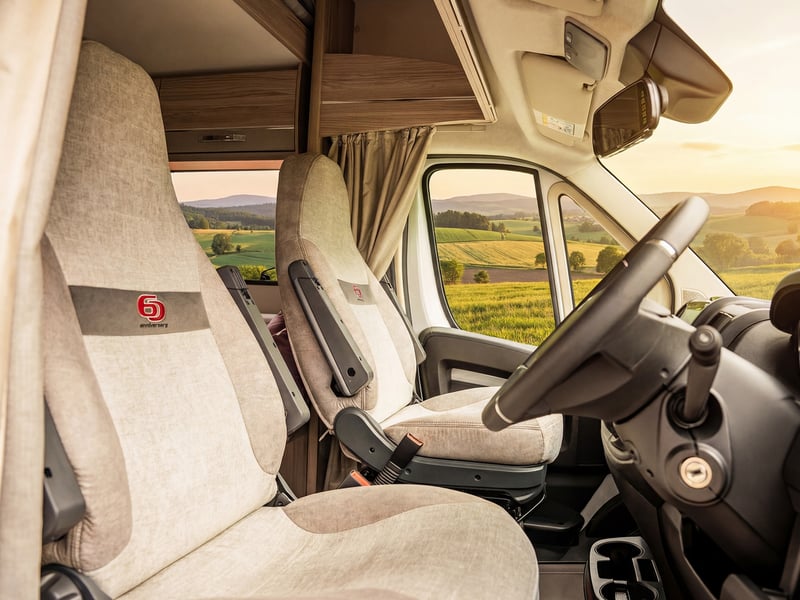 6 Berth 2025 Elddis Autoquest 196 OR £45,000 For 19p!