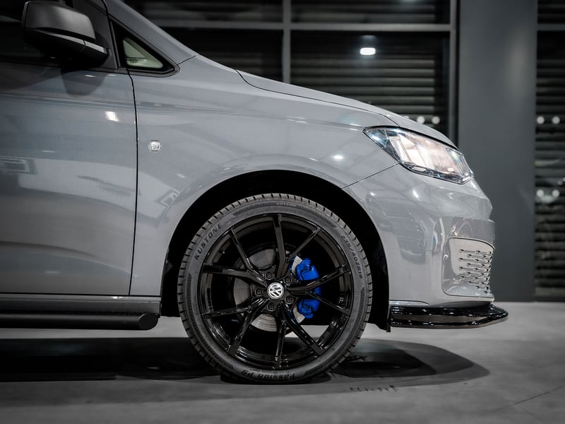 2023 Grey VW Caddy Van C20 TDI COMMERCE OR £15,000