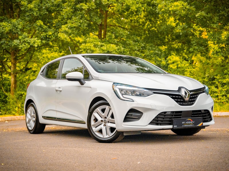 2021 Renault Clio + £1000 towards Insurance