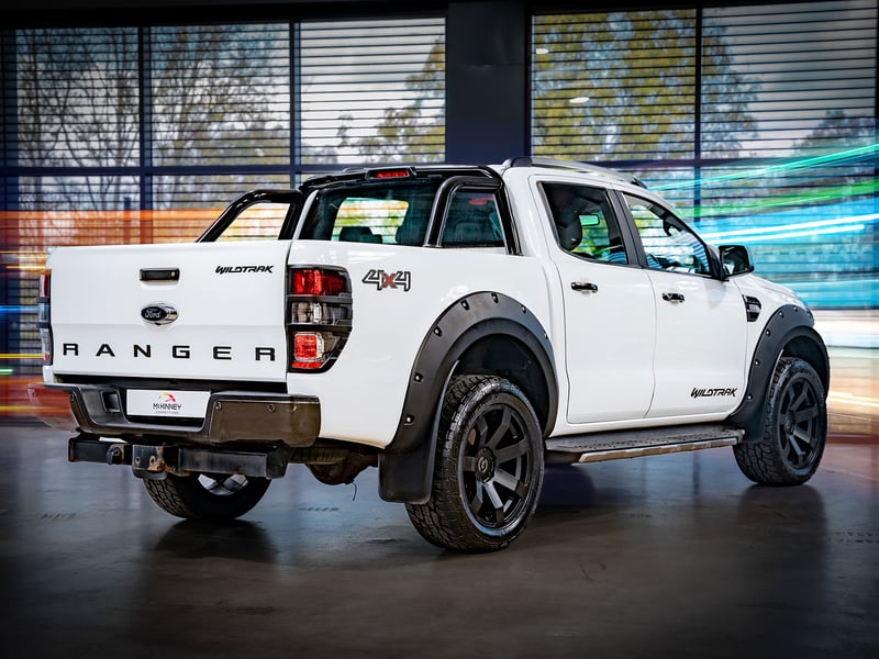 Ford Ranger Wildtrak 4x4 OR £15,000
