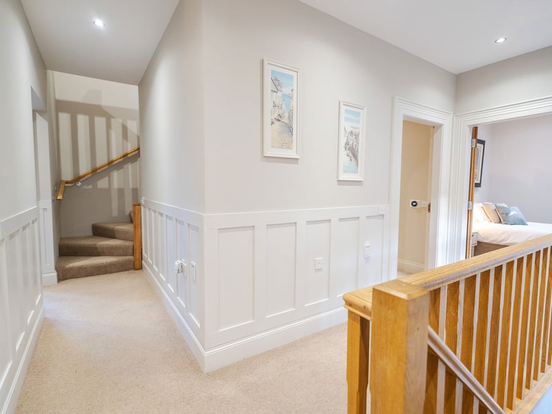 5 Bed House in Malone Rd Belfast OR £500,000