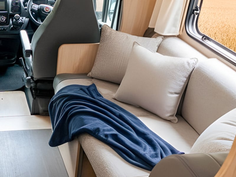 6 Berth Auto-Trail Expedition C72 OR £45,000