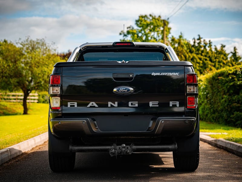 Ford Ranger Wildtrak 4x4 OR £15,000