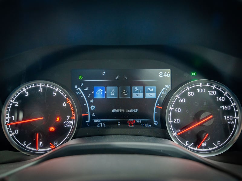 New Model Toyota Landcruiser ZX 7 Seater