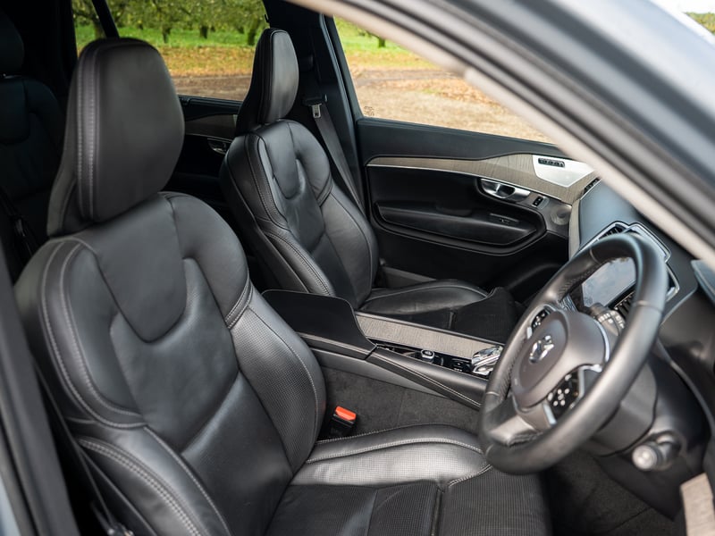 Volvo XC90 Ultra Dark or £35,000