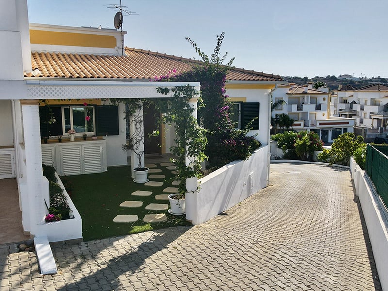 3 Bed Luxury Villa in Portugal or Â£400K