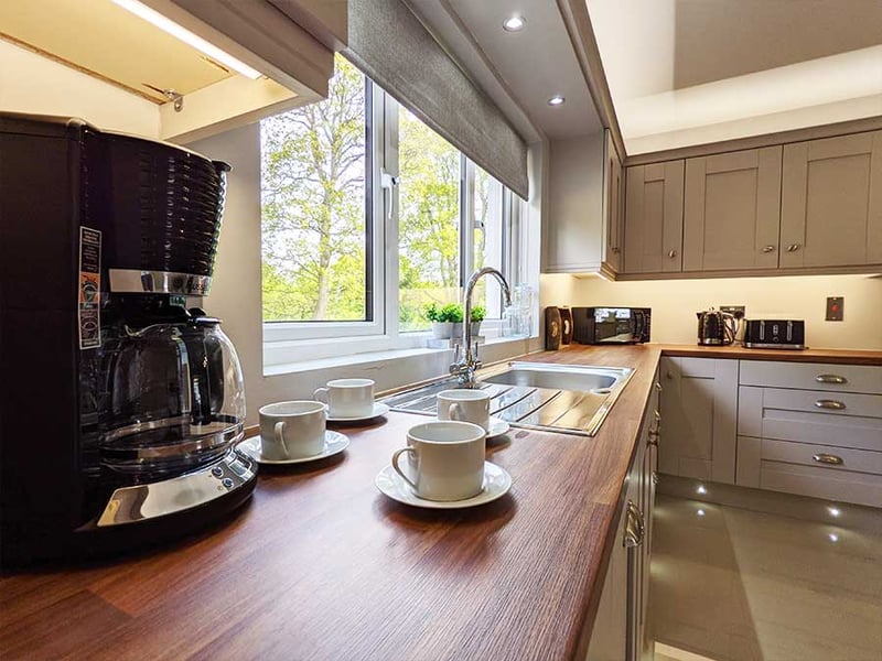 3 Bed House in Armagh & VW Golf