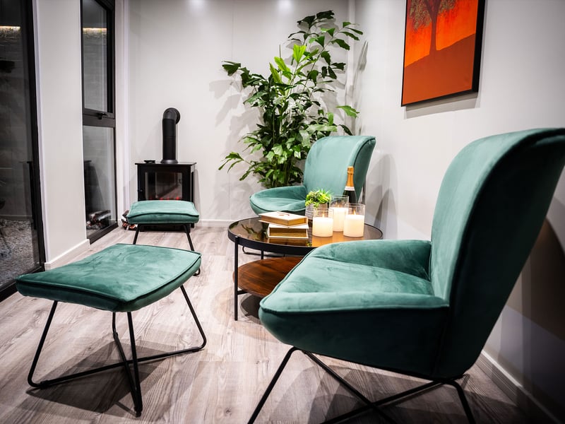 3 Bed Luxury House OR £200,000