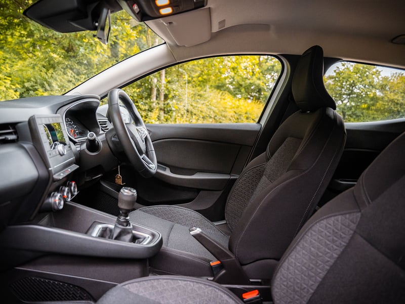 2021 Renault Clio + £1000 towards Insurance