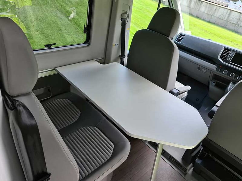 2020 VW GRAND CALIFORNIA CAMPERVAN