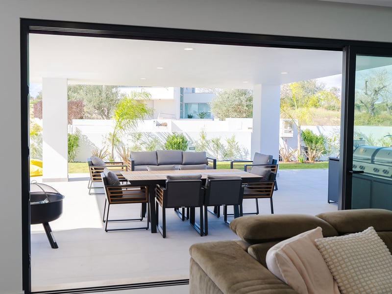 3 Bed Villa in Portugal or £700,000 - Beat The Clock!