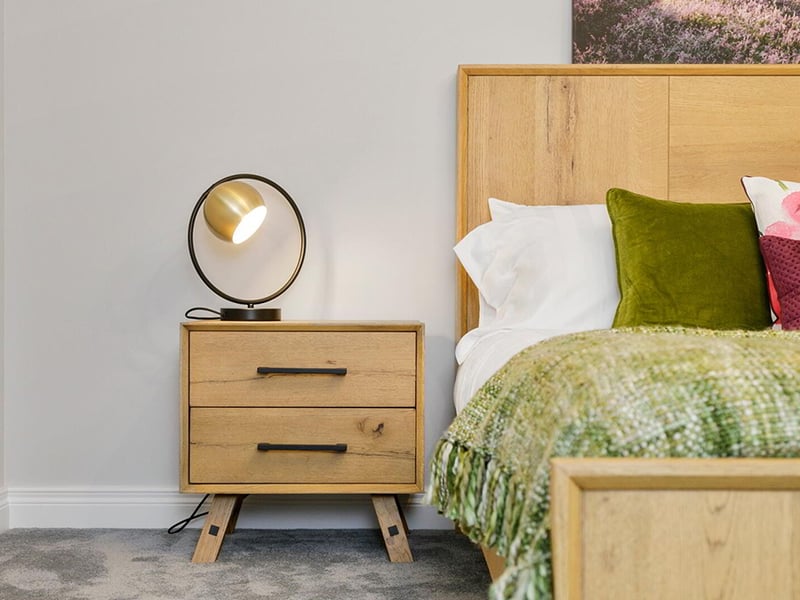 New 3 Bed Apartment & Range Rover Sport