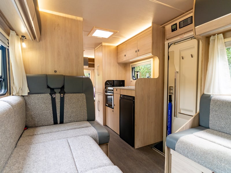 6 Berth 2024 Auto-Trail Expedition C72 OR £45,000