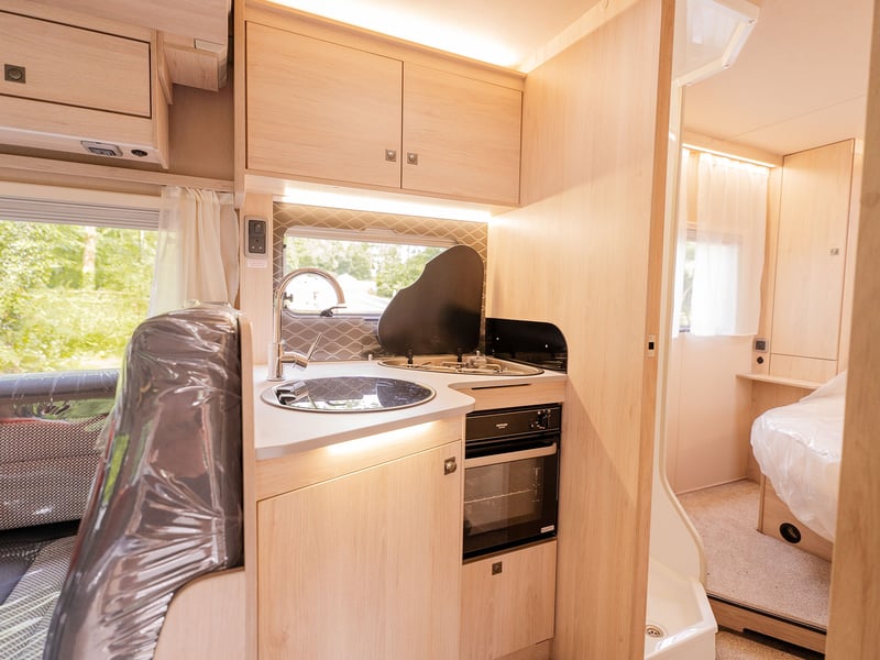 2023 Auto Trail F-Line F74 OR £45,000