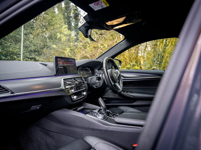 2021 BMW 520D M-Sport