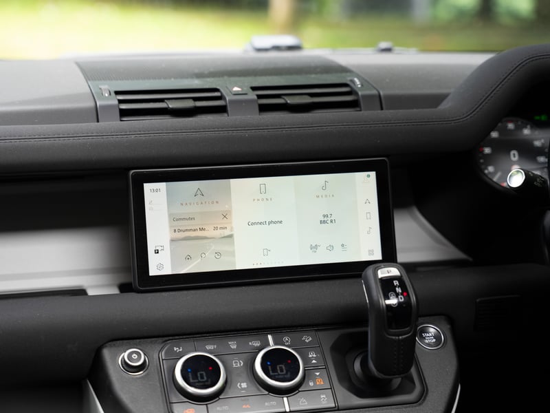 2022 Land Rover Defender D250 OR £45,000