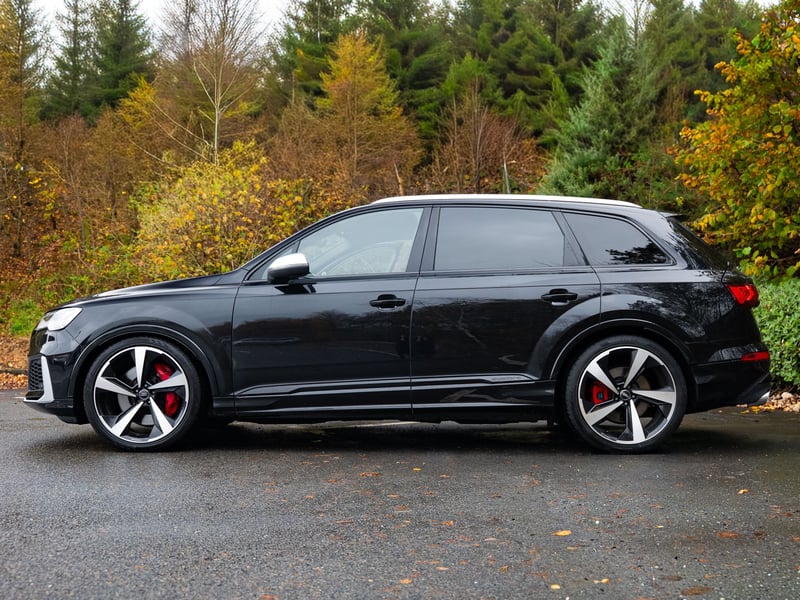 Audi SQ7 4.0L Quattro OR £40,000