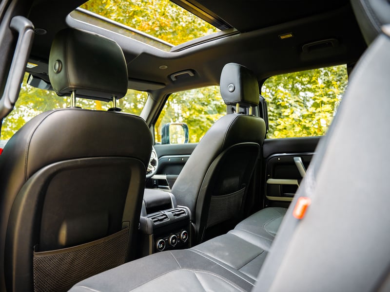 2022 Land Rover Defender D250 OR £50,000