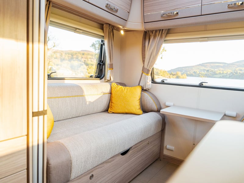 2022 Elddis Sorento 196 or £45,000